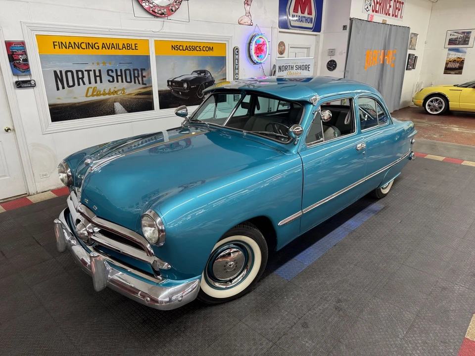 1949 Ford Customline - Image 2 of 21
