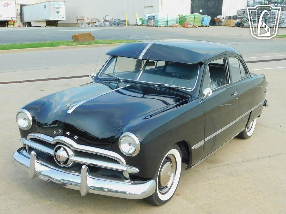 1949 Ford Customline - Image 4 of 12