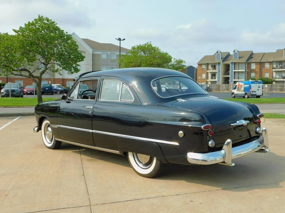 1949 Ford Customline - Image 7 of 12