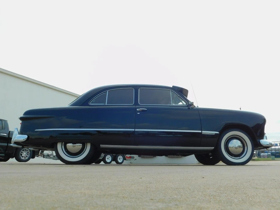 1949 Ford Customline - Image 12 of 12