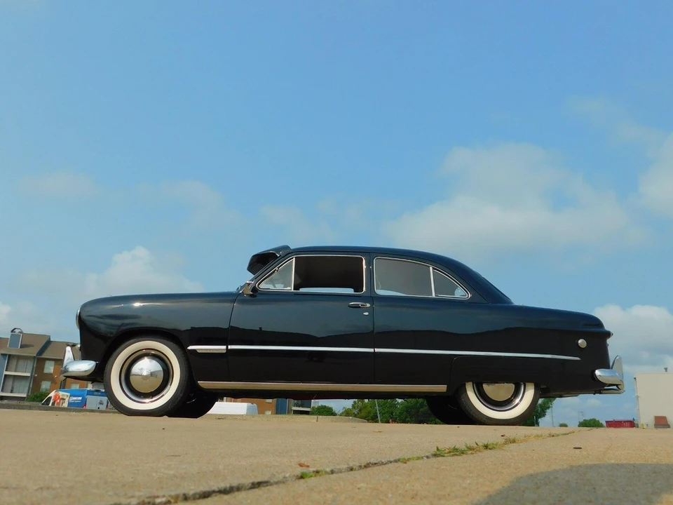 1949 Ford Customline - Image 5 of 12