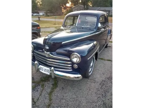 1949 Ford Deluxe