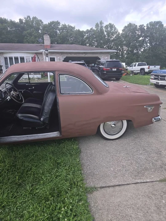 1949 Ford Shoebox - Image 5 of 10