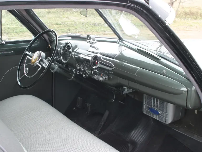 1949 Ford Shoebox - Image 6 of 6