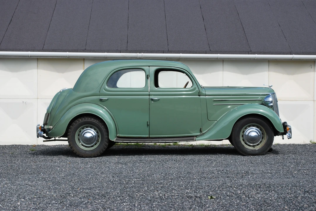 1949 Ford Shoebox - Image 8 of 8