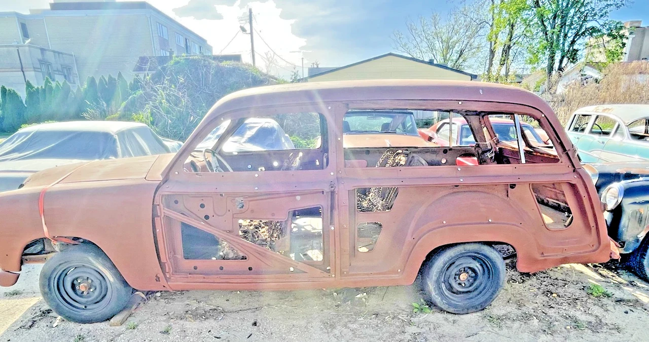 1949 Ford Shoebox - Image 2 of 16