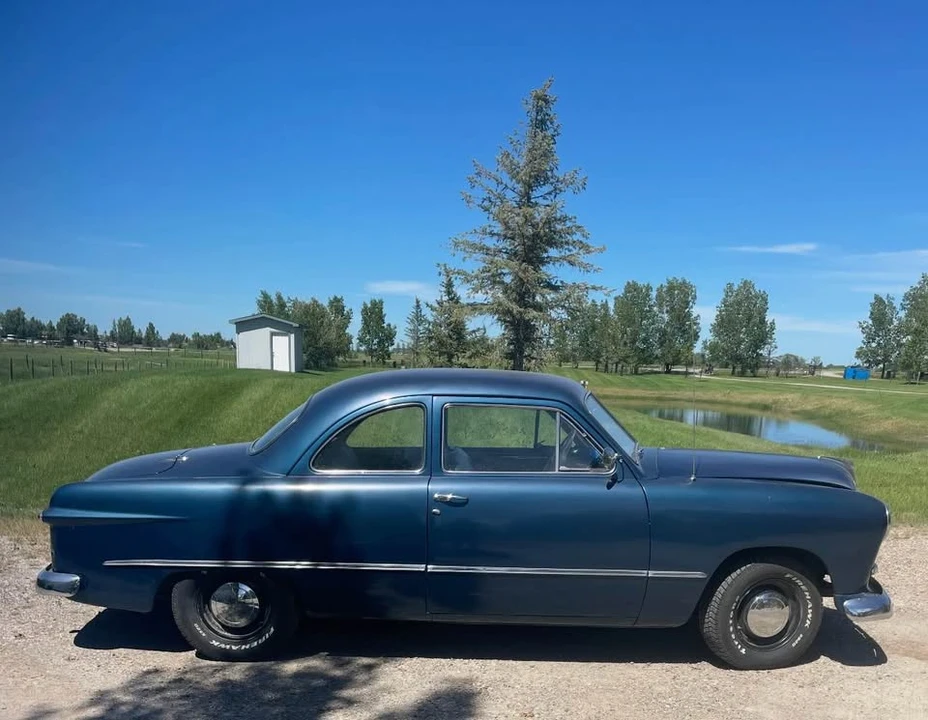 1949 Ford Shoebox - Image 2 of 3