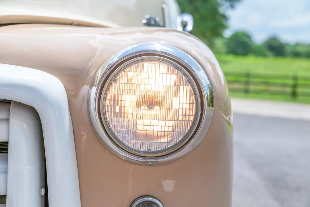 1949 GMC New Design - Image 14 of 31