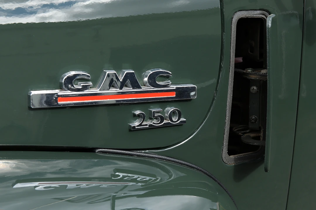1949 GMC New Design - Image 12 of 31