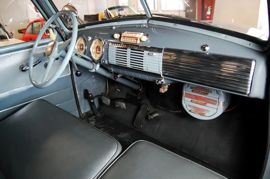 1949 GMC Carryall Suburban 3rd Gen - Image 5 of 8