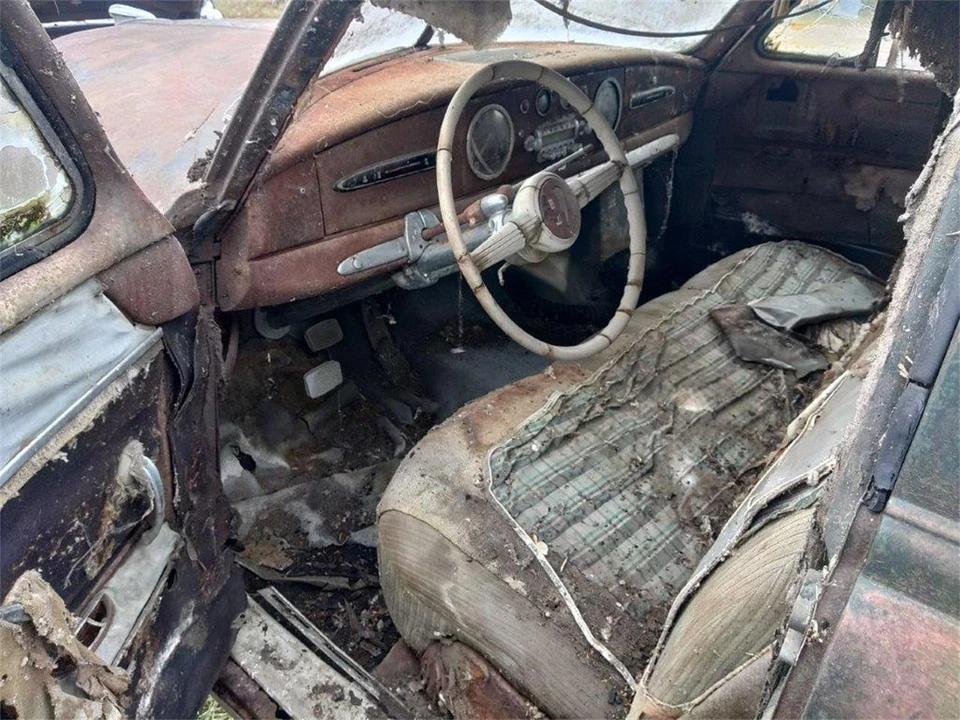 1949 Hudson Commodore - Image 6 of 8