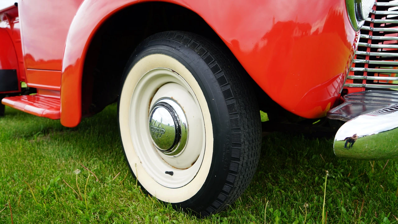 1949 International Harvester Pickup - Image 14 of 31