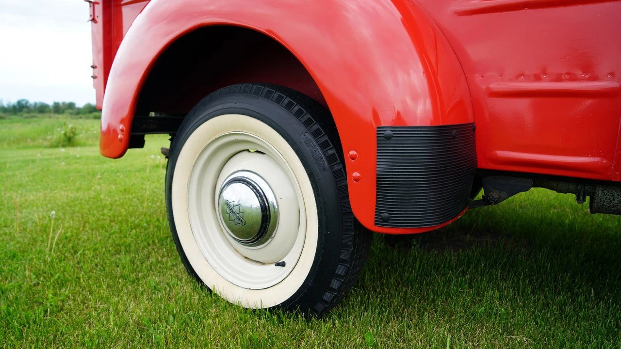 1949 International Harvester Pickup - Image 15 of 31