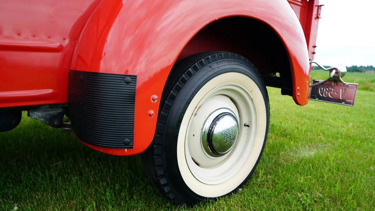 1949 International Harvester Pickup - Image 18 of 31