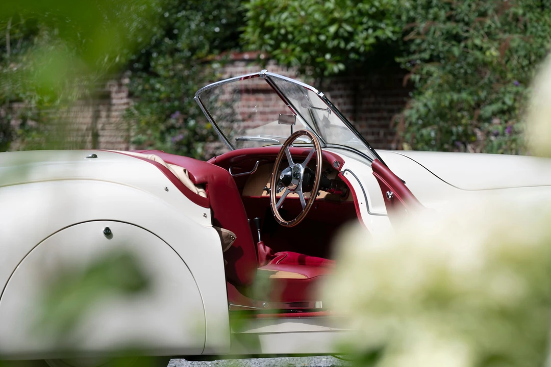 1949 Jaguar XK120 OTS Roadster - Image 27 of 31