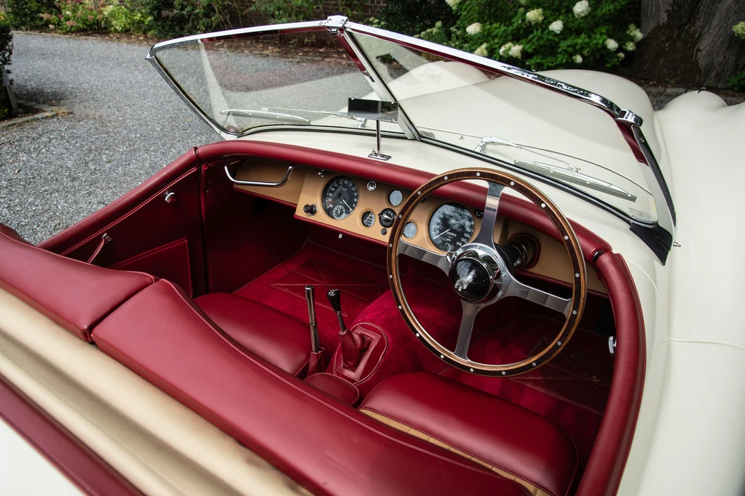 1949 Jaguar XK120 OTS Roadster - Image 5 of 31