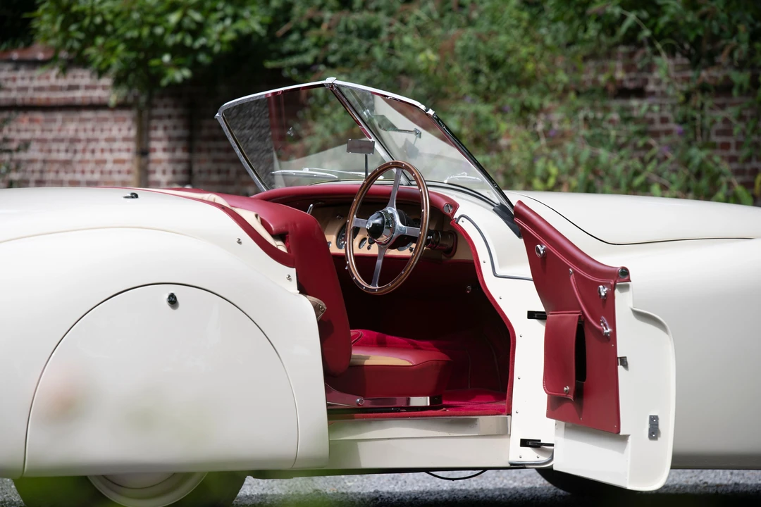 1949 Jaguar XK120 OTS Roadster - Image 31 of 31