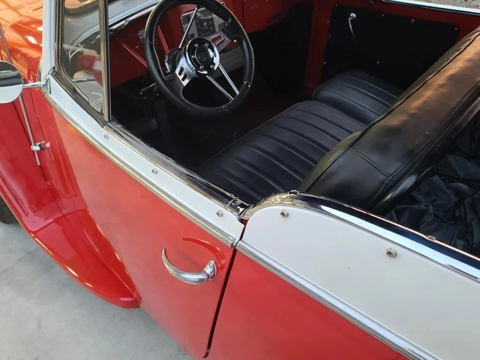 1949 Willys Jeepster - Image 8 of 12