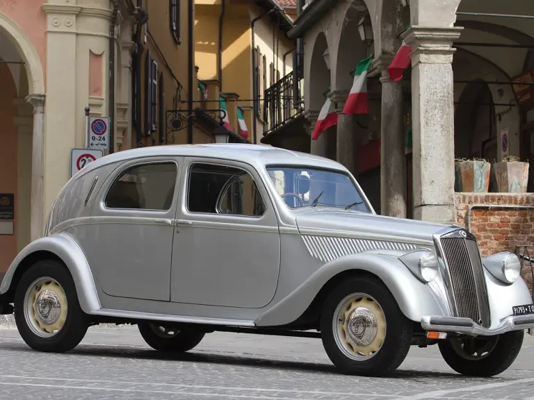 1949 Lancia - Image 2 of 9