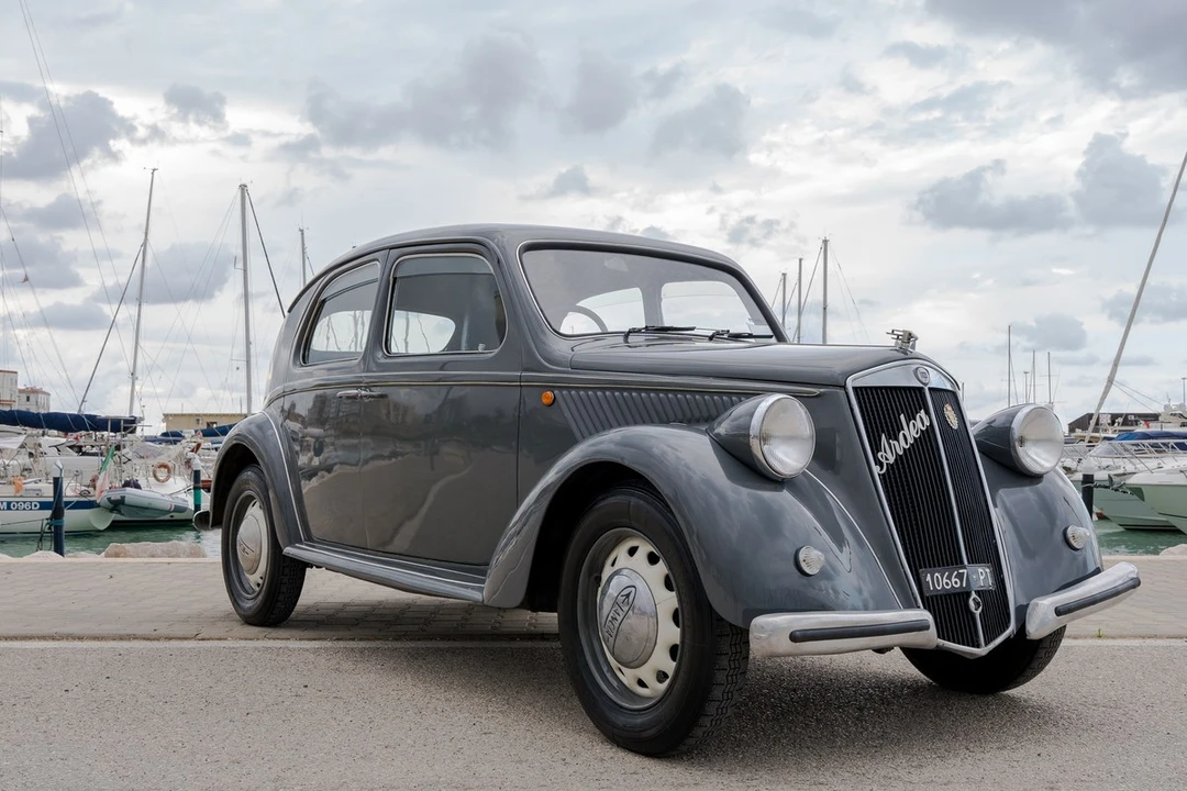 1946 Lancia - Image 2 of 30