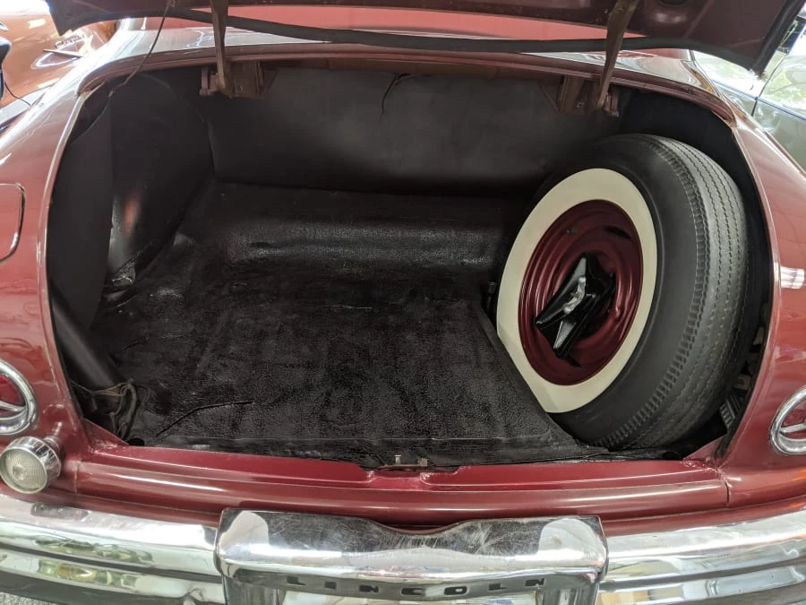 1949 Lincoln Cosmopolitan - Image 7 of 11