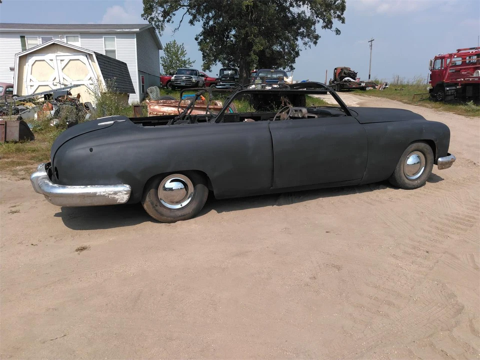 1949 Lincoln Cosmopolitan - Image 2 of 19