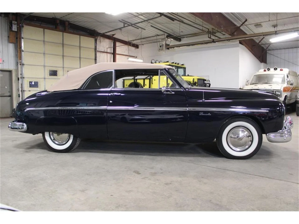 1949 Lincoln Cosmopolitan - Image 7 of 31