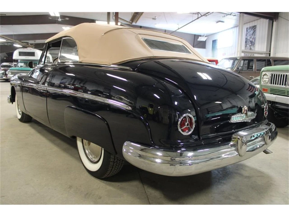 1949 Lincoln Cosmopolitan - Image 4 of 31