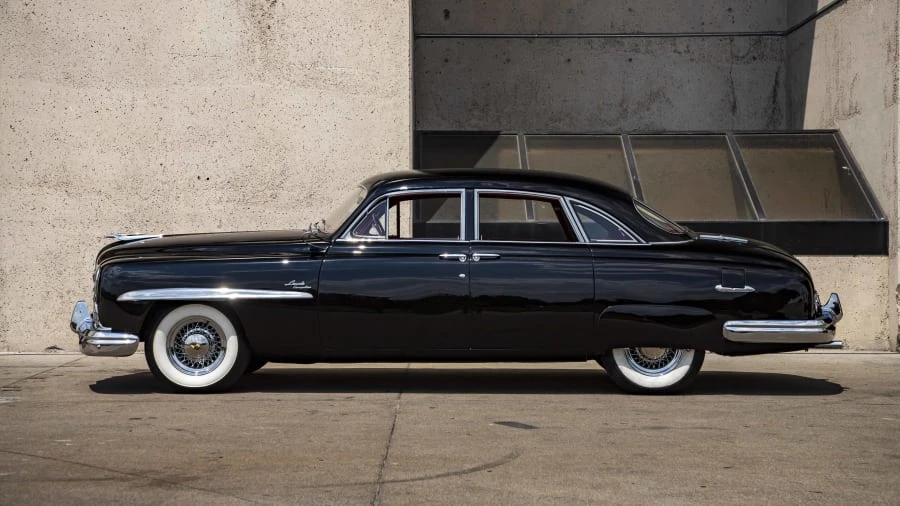 1949 Lincoln Cosmopolitan - Image 2 of 15