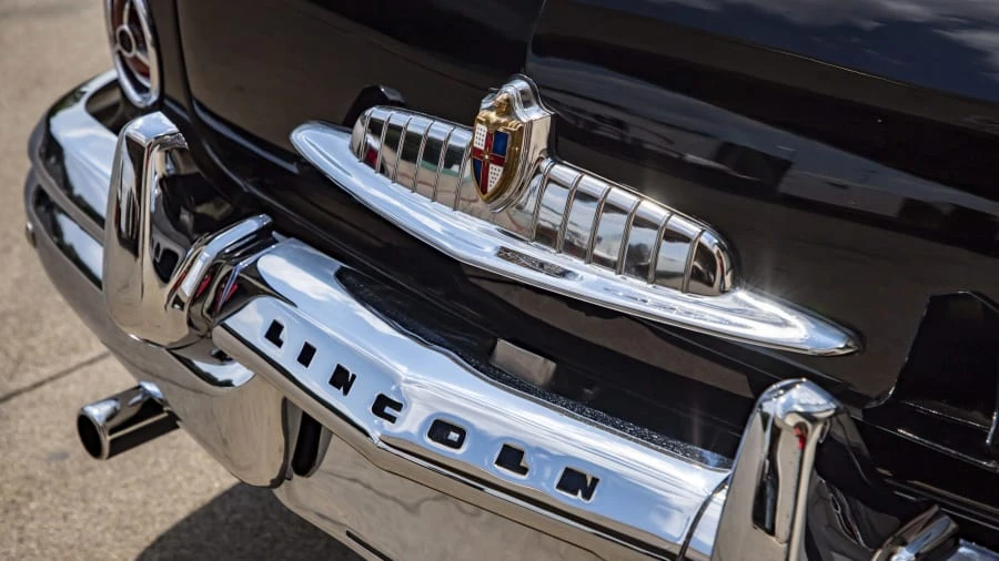 1949 Lincoln Cosmopolitan - Image 14 of 15