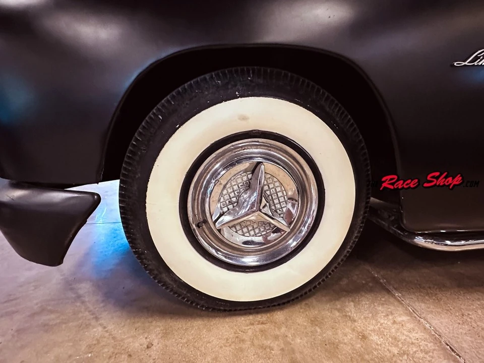 1949 Lincoln Cosmopolitan - Image 4 of 21