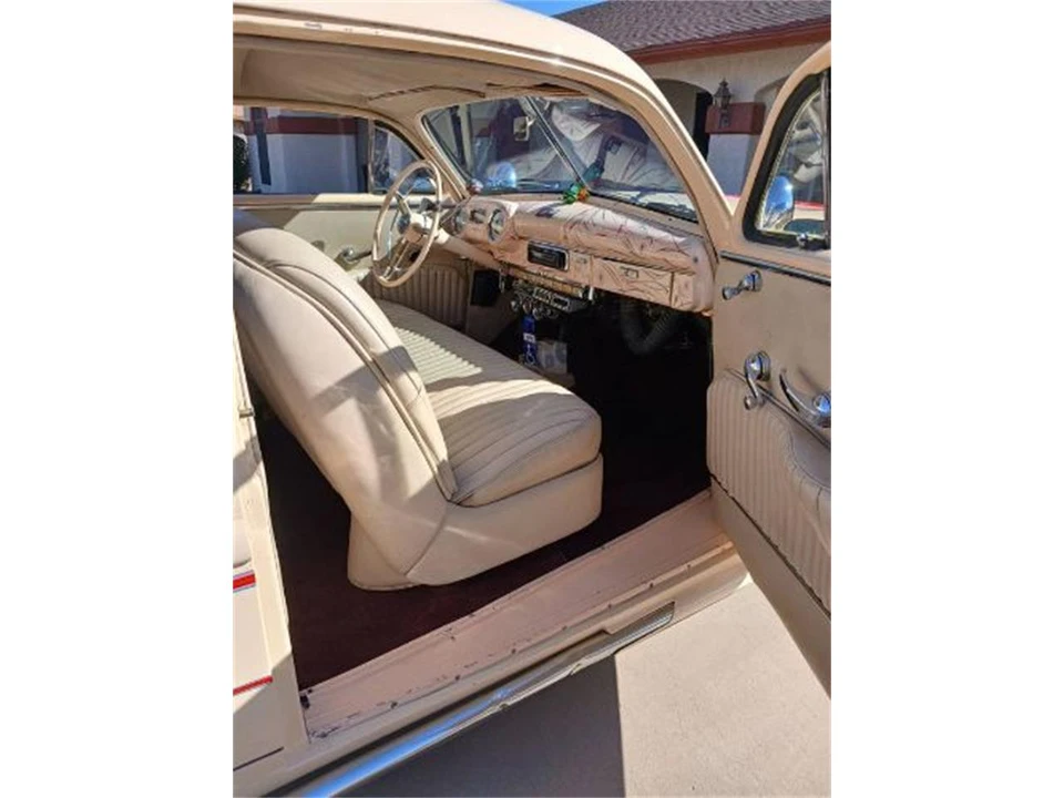 1949 Lincoln Cosmopolitan - Image 3 of 11