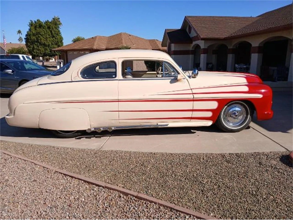 1949 Lincoln Cosmopolitan - Image 8 of 11