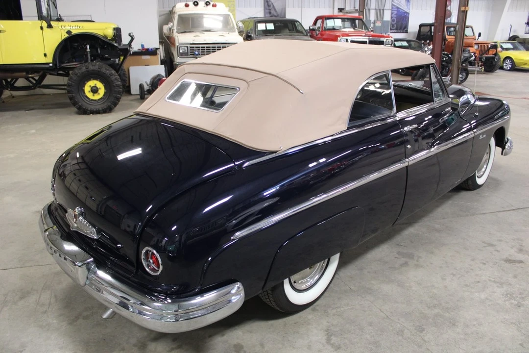 1949 Lincoln Cosmopolitan - Image 24 of 31
