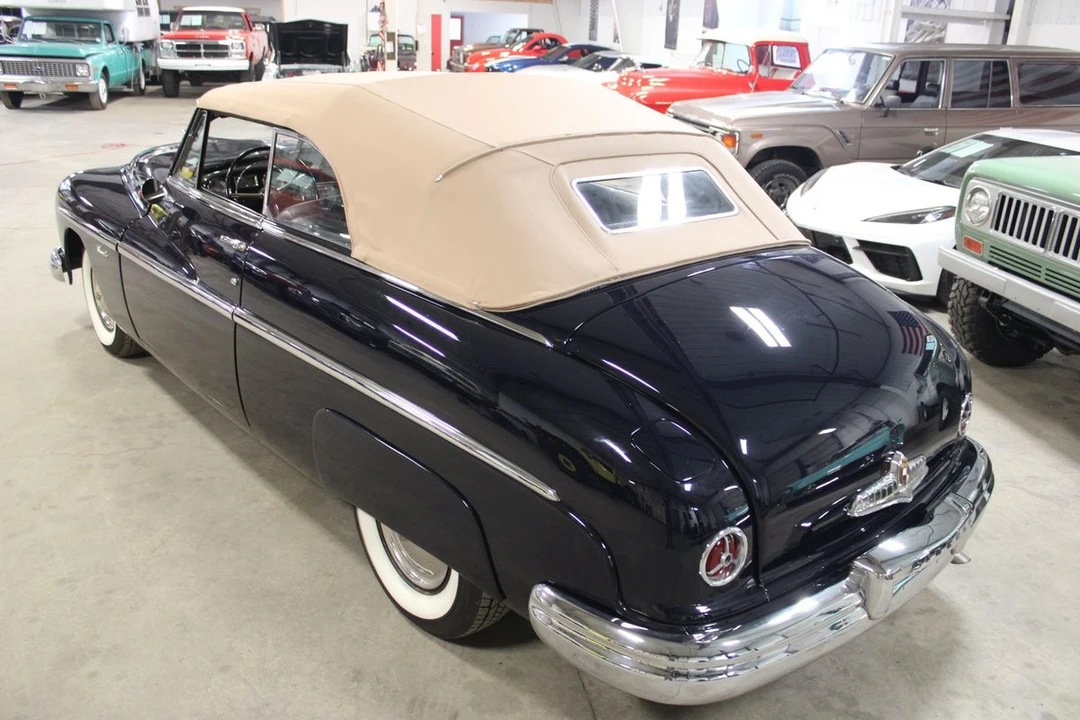 1949 Lincoln Cosmopolitan - Image 23 of 31