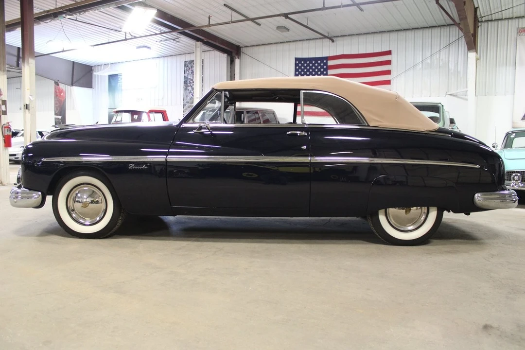 1949 Lincoln Cosmopolitan - Image 3 of 31