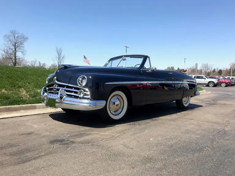 1949 Lincoln Cosmopolitan - Image 2 of 16