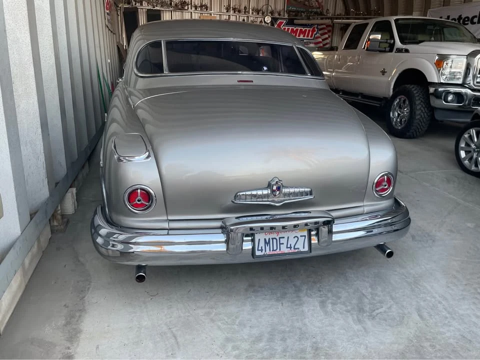 1949 Lincoln Cosmopolitan - Image 3 of 10