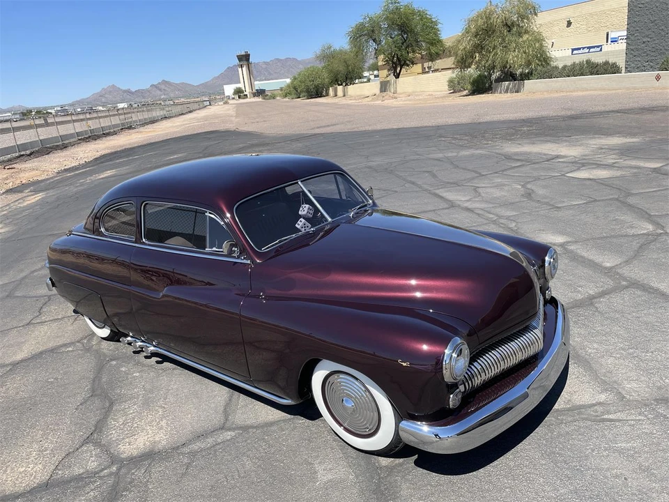 1949 Mercury Eight - Image 6 of 31