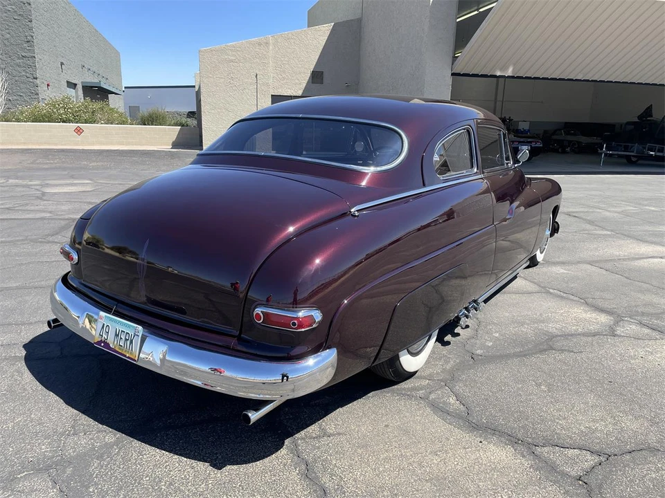 1949 Mercury Eight - Image 7 of 31