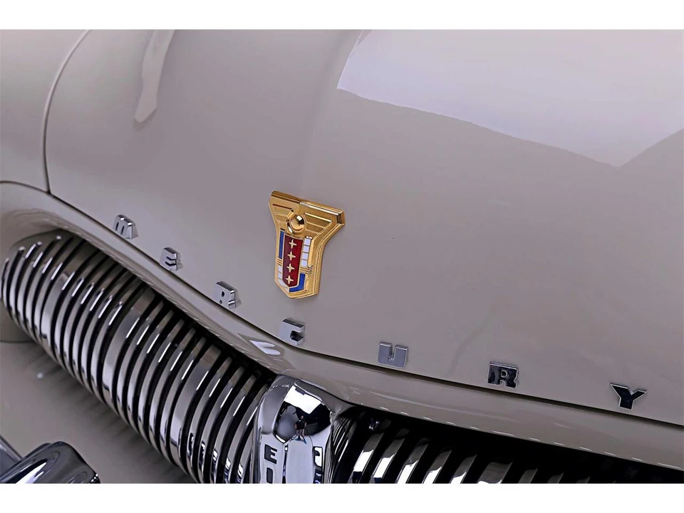 1949 Mercury Eight - Image 5 of 12