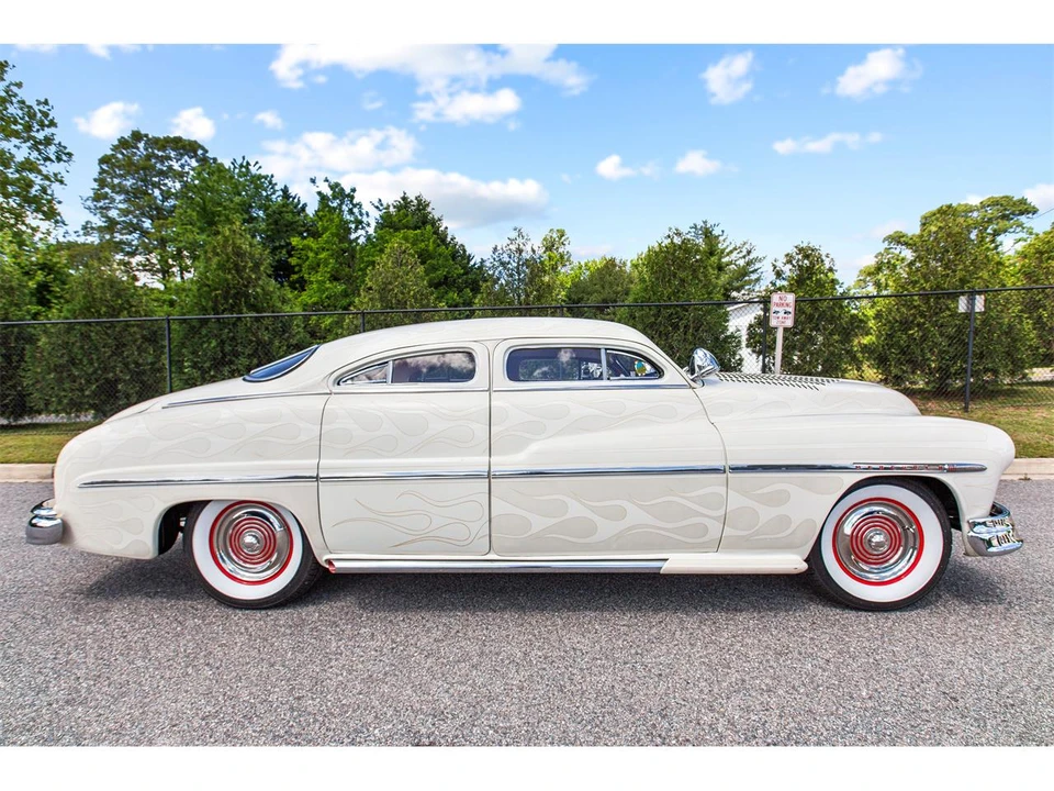 1949 Mercury Eight - Image 7 of 25