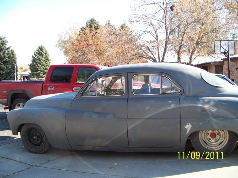 1949 Mercury Eight - Image 16 of 28
