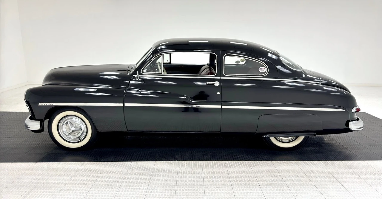 1949 Mercury Eight - Image 2 of 21