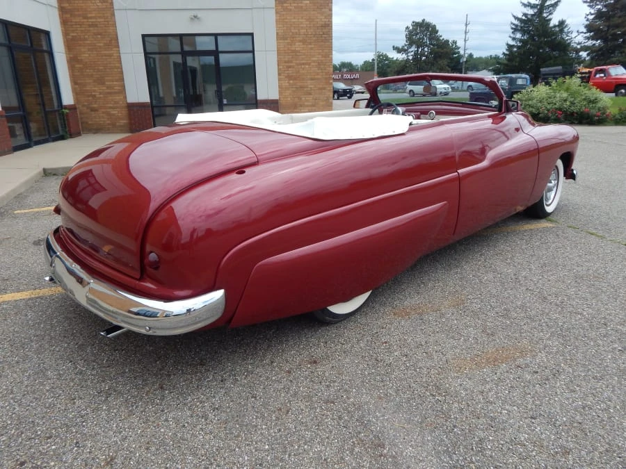 1949 Mercury Eight - Image 11 of 12