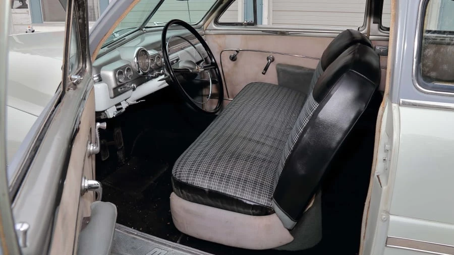 1949 Mercury Eight - Image 4 of 16