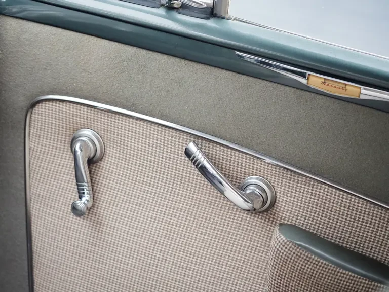 1949 Mercury Eight - Image 26 of 31