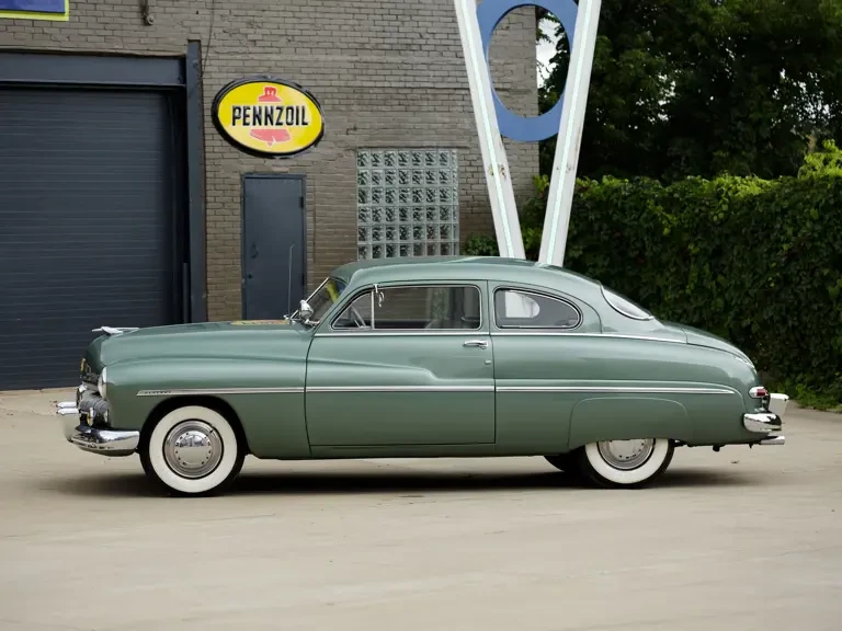 1949 Mercury Eight - Image 6 of 31