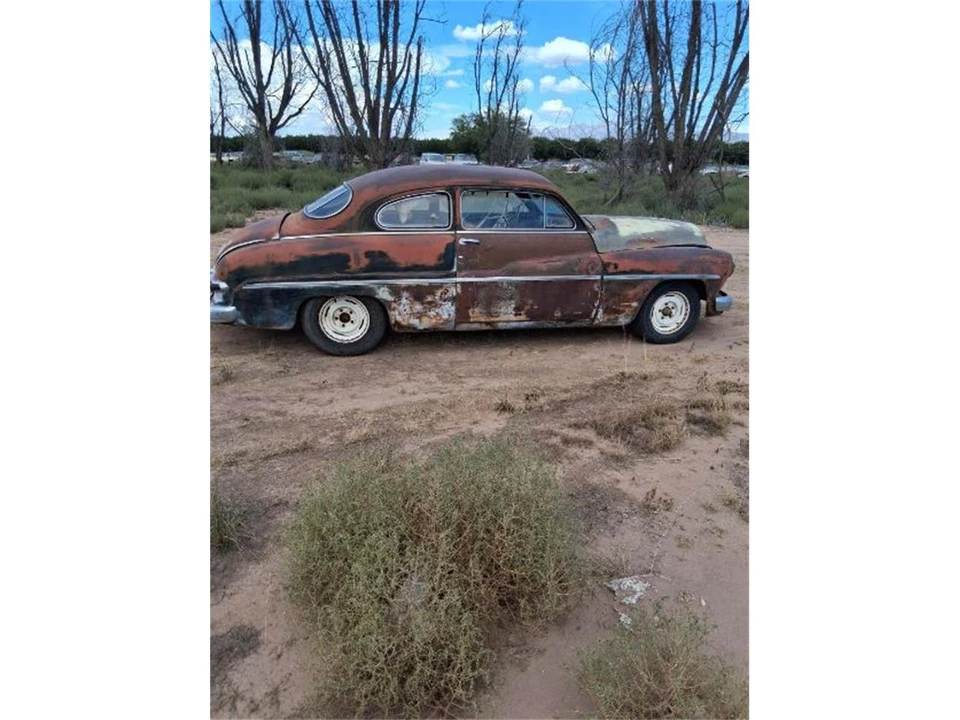 1949 Mercury Eight - Image 3 of 21
