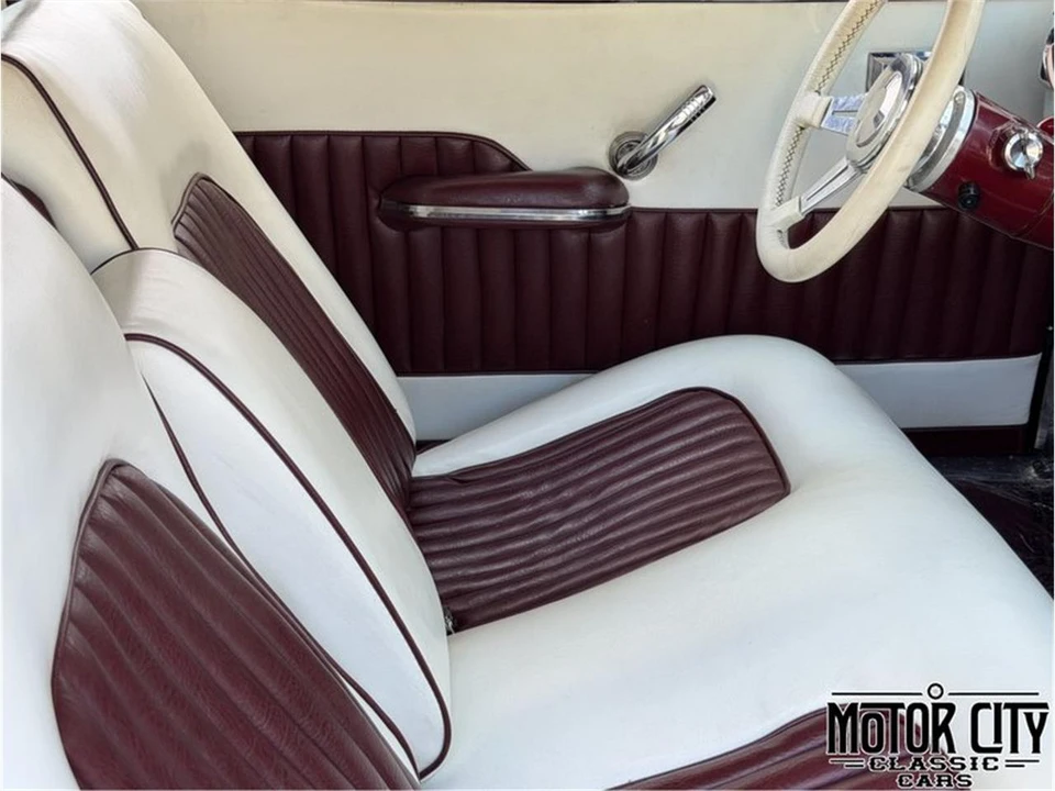 1949 Mercury Eight - Image 19 of 31